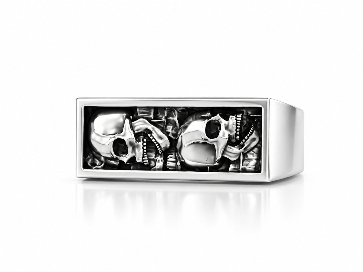 Screaming Skulls Bar Signet Ring – Sterling Silver