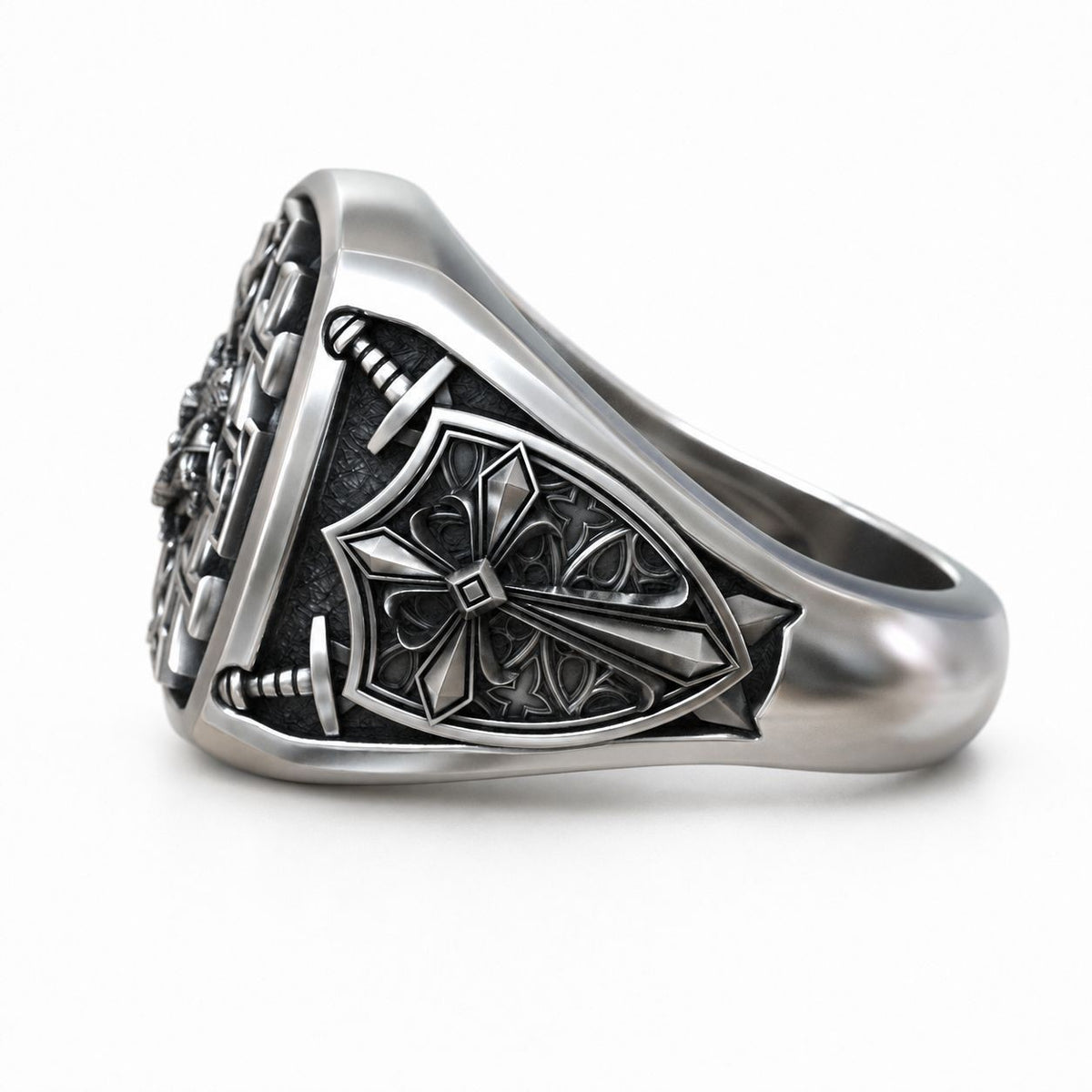Crusader Knight Signet Ring – Sterling Silver